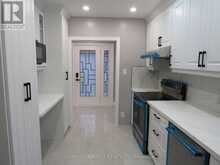 18 RUBYDALE GARDENS | Toronto Ontario | Slide Image Nineteen