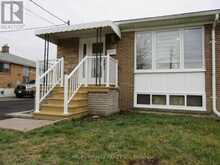 18 RUBYDALE GARDENS | Toronto Ontario | Slide Image Two