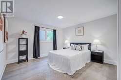 33 SIR BRANDILES PLACE | Markham Ontario | Slide Image Eleven