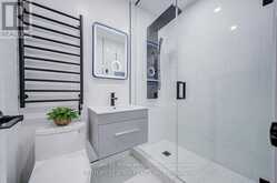 33 SIR BRANDILES PLACE | Markham Ontario | Slide Image Sixteen