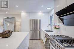 33 SIR BRANDILES PLACE | Markham Ontario | Slide Image Six