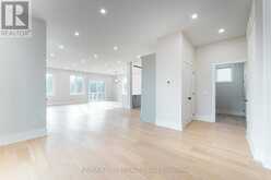185 RIVERVIEW BOULEVARD | St. Catharines Ontario | Slide Image Eight
