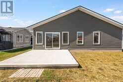 256 LAKE BREEZE DRIVE | Goderich Ontario | Slide Image Five