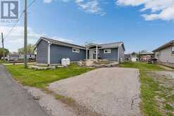 36 DICKINSON AVENUE | Port Rowan Ontario | Slide Image Thirty-six