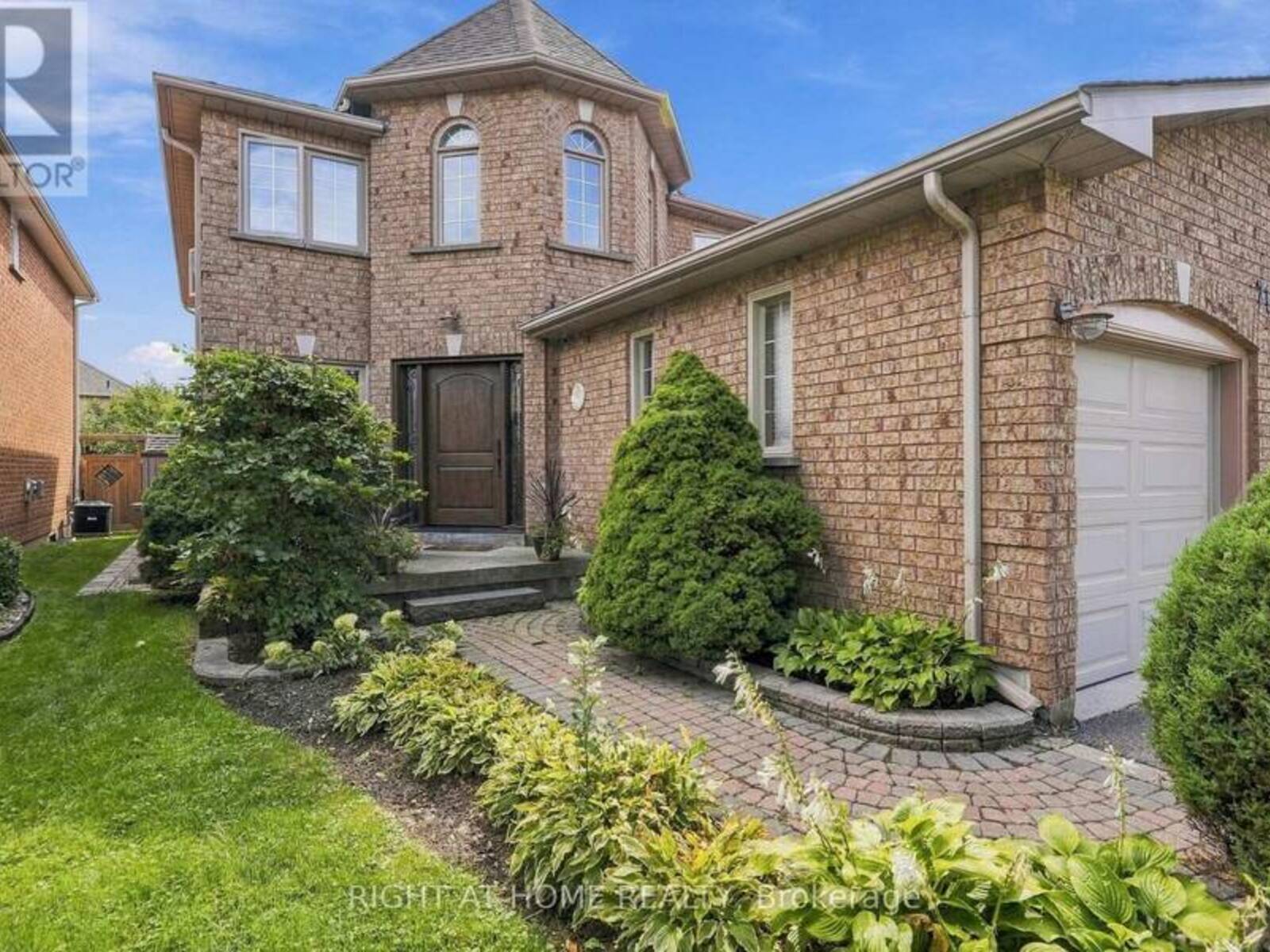 71 VENETO DRIVE, Vaughan, Ontario L4L 8X5