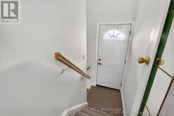 47 SILVERHILL DRIVE | Toronto Ontario | Slide Image Thirteen