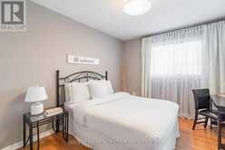 36 CONNAUGHT LANE | Barrie Ontario | Slide Image Seventeen