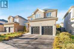 36 CONNAUGHT LANE | Barrie Ontario | Slide Image Two