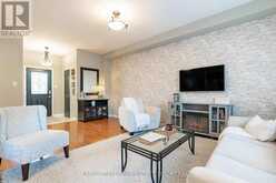 36 CONNAUGHT LANE | Barrie Ontario | Slide Image Nine
