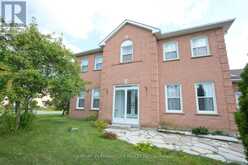888 SPROULE CRESCENT | Oshawa Ontario | Slide Image Three