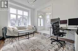 1416 FORD STRATHY CRESCENT | Oakville Ontario | Slide Image Five