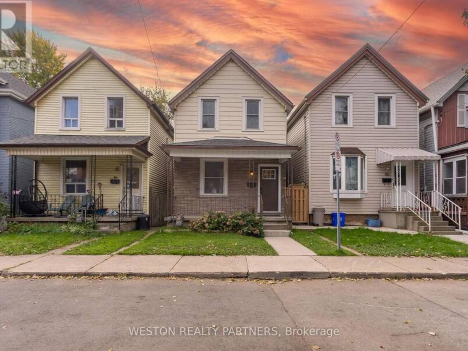 62 FRANCIS STREET, Hamilton, Ontario L8L 3V3