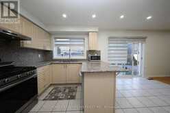38 BOBOLINK AVENUE | Toronto Ontario | Slide Image Nine