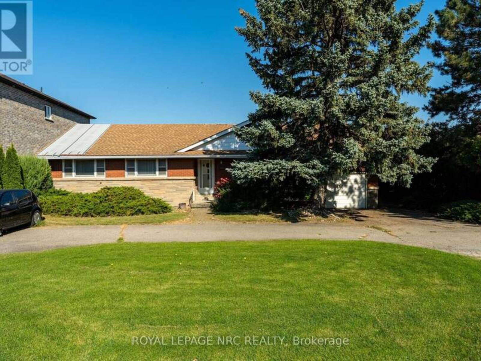 1023 NORTH SERVICE ROAD, Hamilton, Ontario L8E 5C8