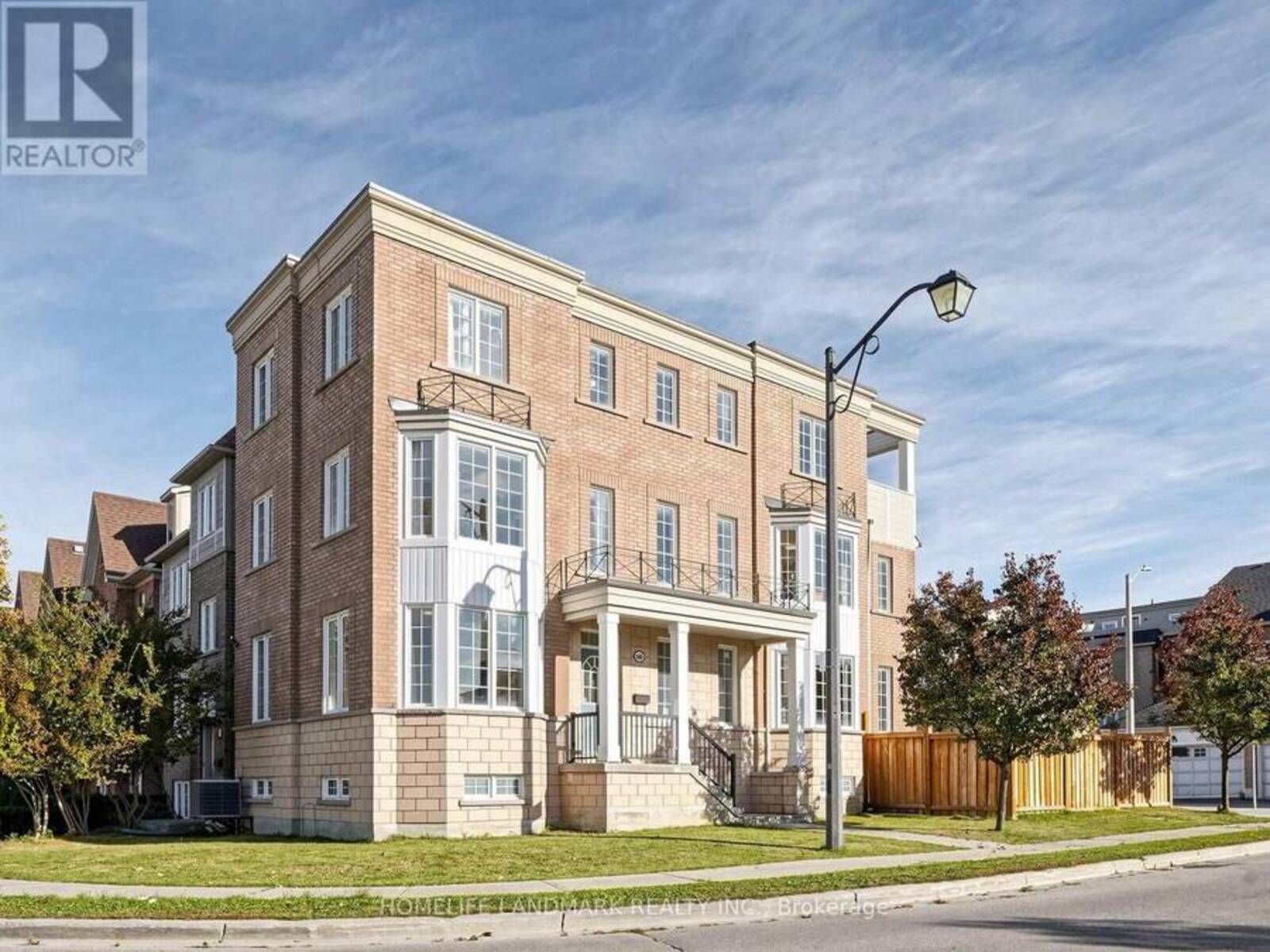 60 DELABO DRIVE, Toronto, Ontario M3J 3S4