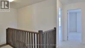 78 BEAUCHAMP DRIVE | Cambridge Ontario | Slide Image Fourteen
