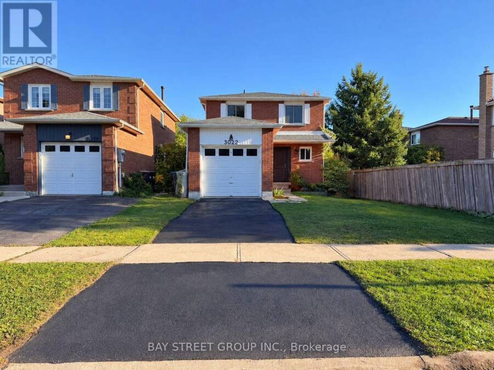 3022 COLLISTA COURT, Mississauga, Ontario L5N 4V1