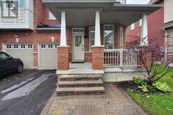 14 STOOKES CRESCENT | Richmond Hill Ontario | Slide Image Three