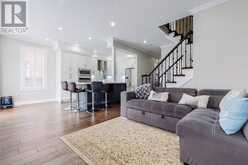 14 STOOKES CRESCENT | Richmond Hill Ontario | Slide Image Five