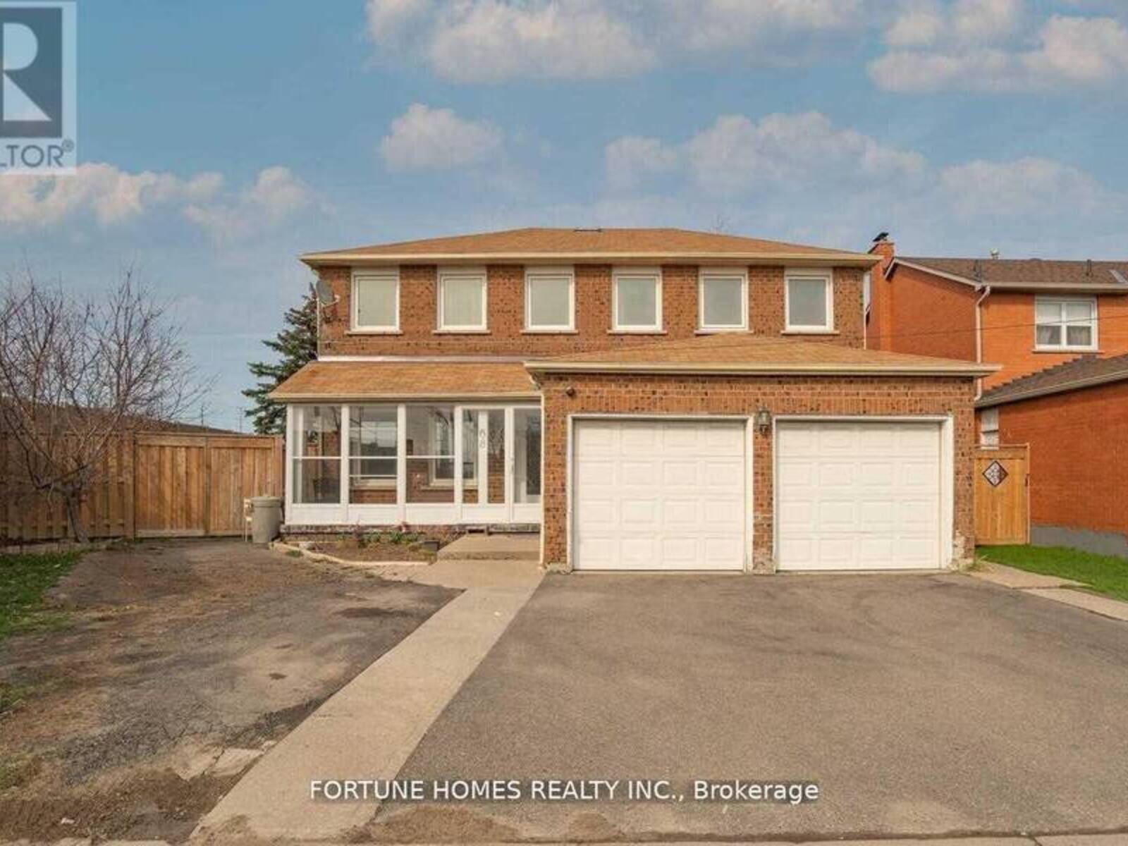 68 NASMITH STREET, Brampton, Ontario L6S 4Z5
