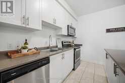 1 RIDGESIDE LANE | Hamilton Ontario | Slide Image Eleven