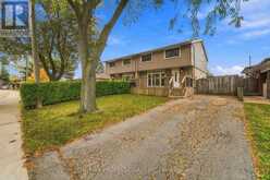 46 LILACSIDE DRIVE | Hamilton Ontario | Slide Image Three