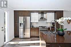 454 ALPER STREET | Richmond Hill Ontario | Slide Image Ten