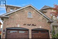 11 OAK STREET | Halton Hills Ontario | Slide Image Six