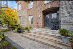 11 OAK STREET | Halton Hills Ontario | Slide Image Eight