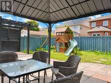 99 ROCKLAND CRESCENT | Whitby Ontario | Slide Image Nineteen