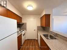 33 - 109 SUNRISE DRIVE | Markham Ontario | Slide Image Five