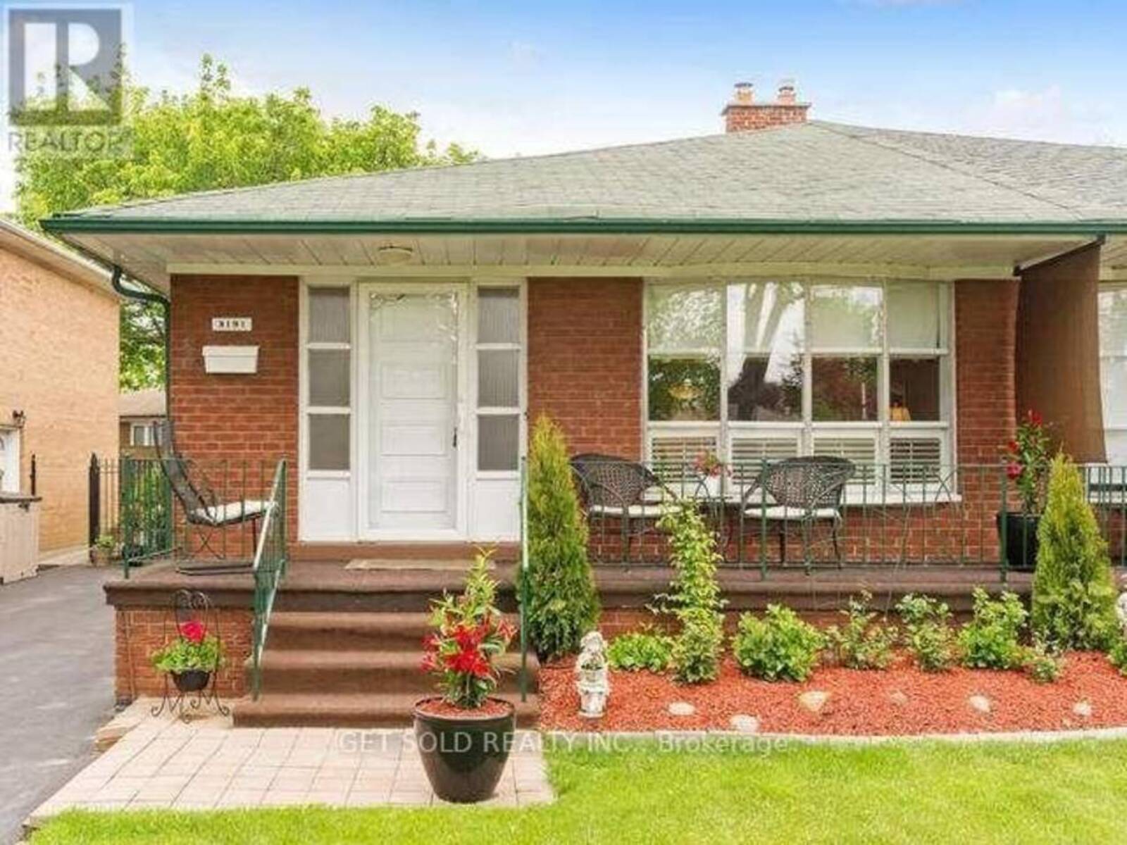 3191 FIELDGATE DRIVE, Mississauga, Ontario L4X 2H6