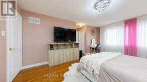 28 SAINT JAMES AVENUE | Vaughan Ontario | Slide Image Twenty-six