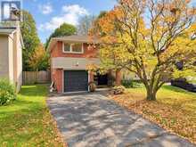 18 CASTLEDENE CRESCENT | Toronto Ontario | Slide Image Forty