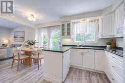 401 SWINBURNE ROAD | Burlington Ontario | Slide Image Ten