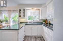401 SWINBURNE ROAD | Burlington Ontario | Slide Image Eleven