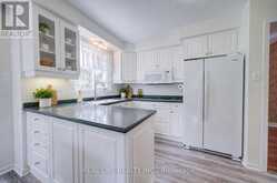 401 SWINBURNE ROAD | Burlington Ontario | Slide Image Twelve
