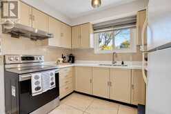 23 SHEPMORE TERRACE | Toronto Ontario | Slide Image Twelve