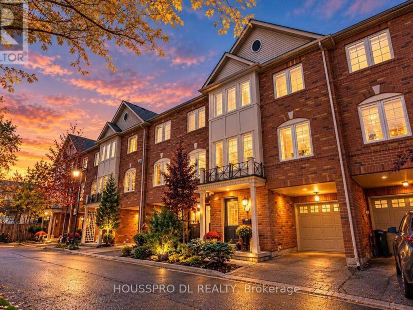 12 - 619 EVANS AVENUE, Toronto, Ontario M8W 2W4