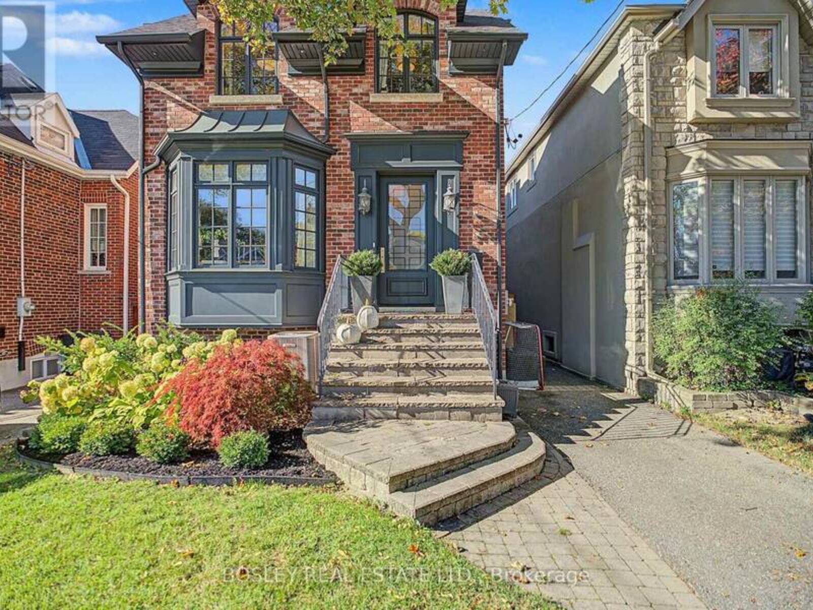 34 GLENBRAE AVENUE, Toronto, Ontario M4G 3R5