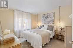 275 BLANTYRE AVENUE | Toronto Ontario | Slide Image Twelve