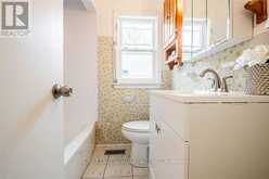 6 LARKHALL AVENUE | Toronto Ontario | Slide Image Eighteen