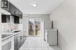 20 KELVIN AVENUE | Toronto Ontario | Slide Image Twelve