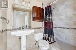 302 - 1903 PILGRIMS WAY | Oakville Ontario | Slide Image Thirteen
