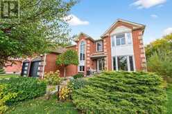 31 WITHAY DRIVE | Ajax Ontario | Slide Image Three