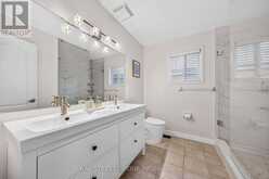 44 TRISH DRIVE | Richmond Hill Ontario | Slide Image Thirty