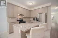 4 HICKLING LANE | Ajax Ontario | Slide Image Seventeen