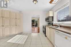 31 WEBB STREET | Barrie Ontario | Slide Image Sixteen