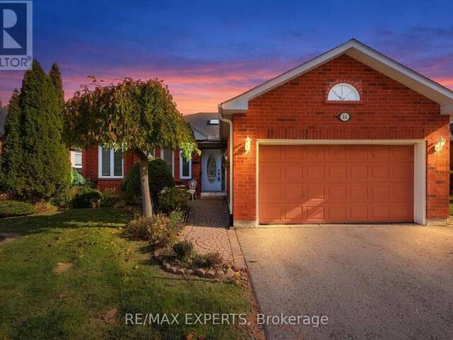 31 WEBB STREET Barrie Ontario, L4N 6V2 - 3 Bedrooms Home For Sale