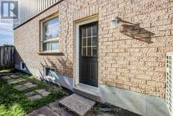 47 ROBIDEAU PLACE | Whitby Ontario | Slide Image Thirty-three